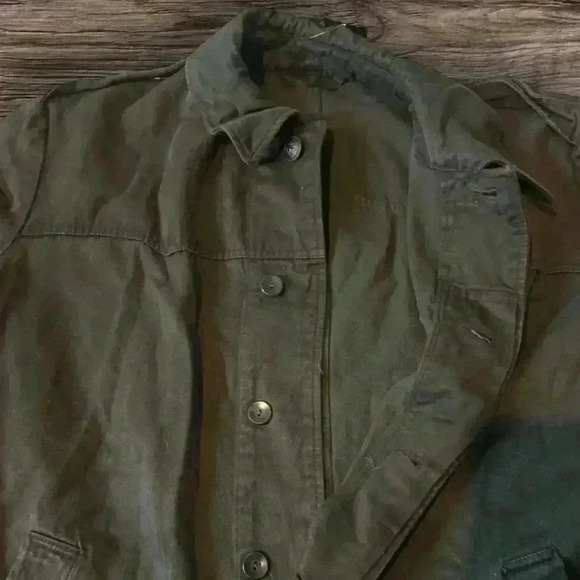 UO Urban Renewal Vintage Oversized
Overdyed Surplus Jacket One Size - Picture 3 of 8